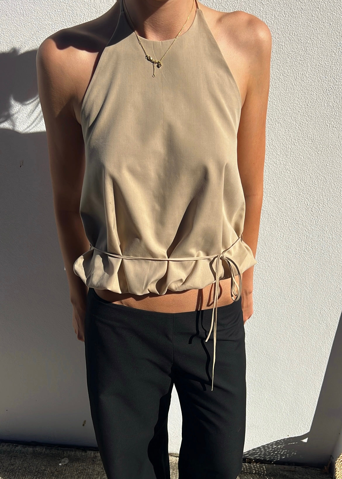 WAIST TIE HALTER SAND