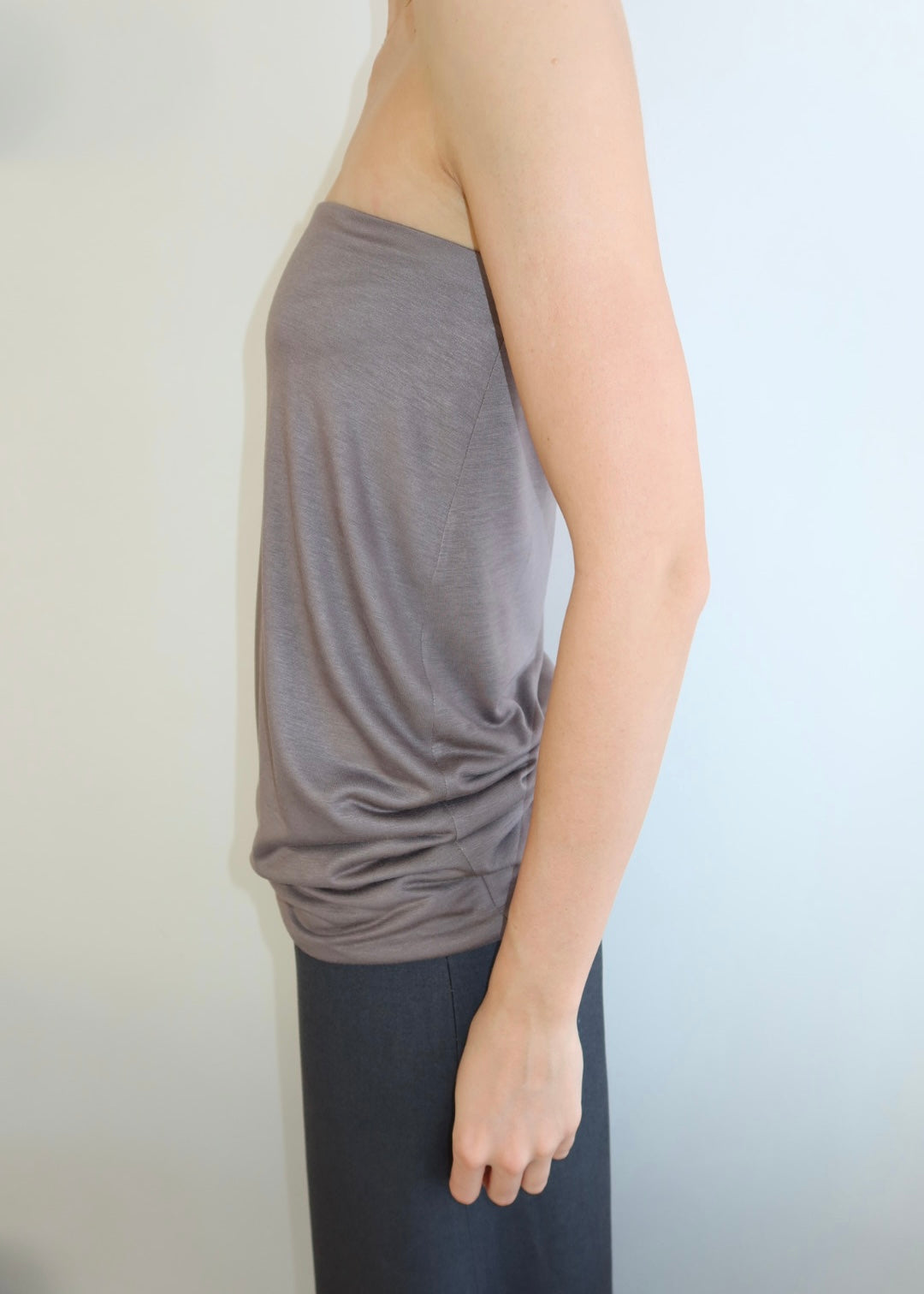 Drop waist bandeau. Ash brown