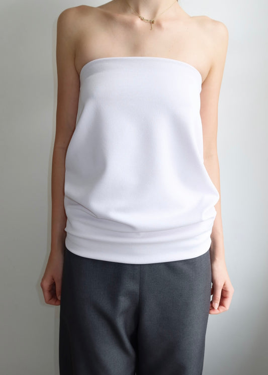 Structured strapless top. Pink
