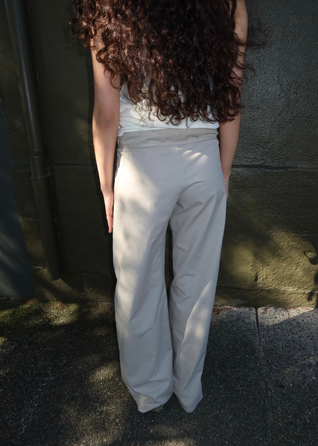 Waist tie trousers