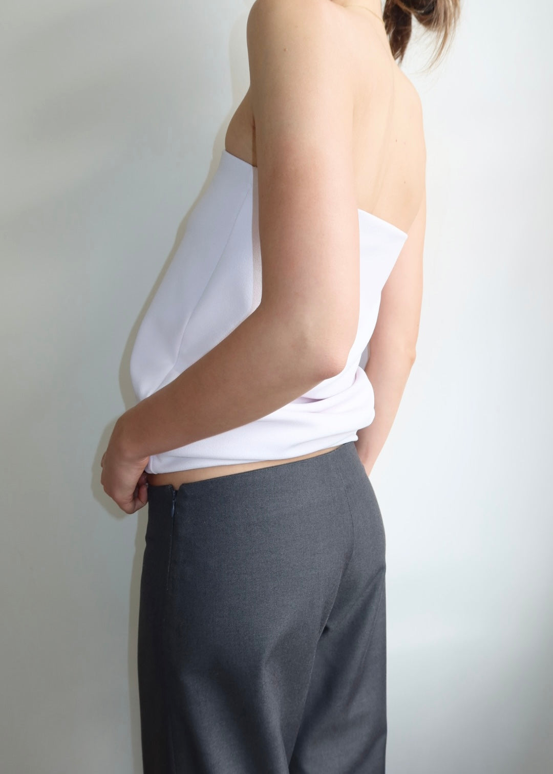 Structured strapless top. Pink