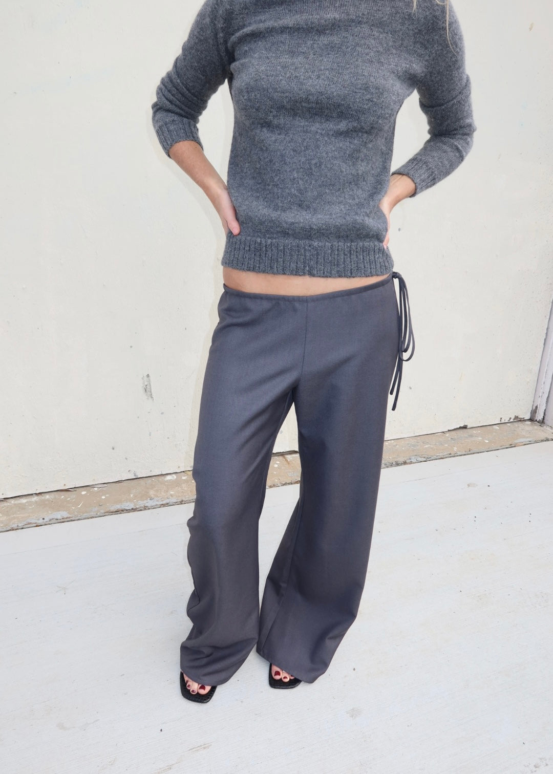Tie Trouser. Charcoal