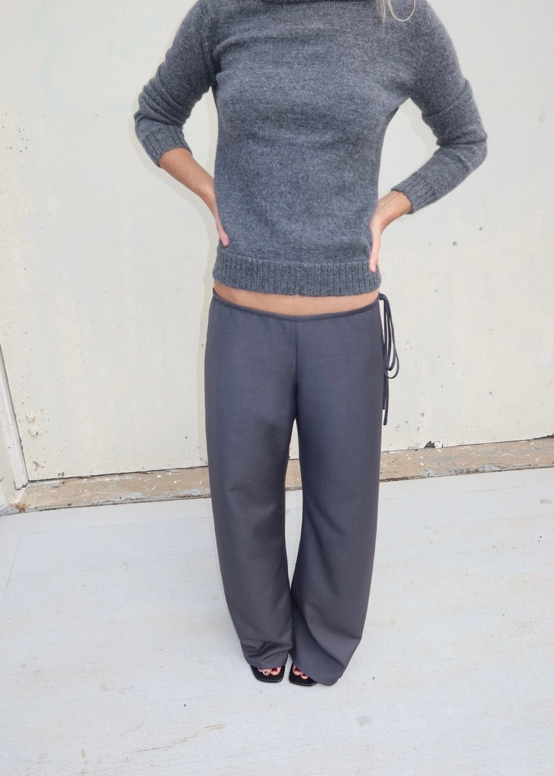 Tie Trouser. Charcoal
